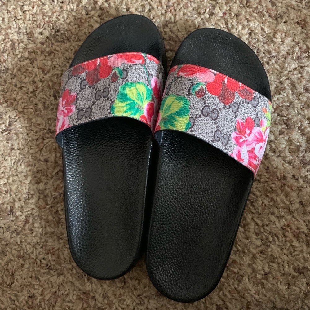 Gucci slides